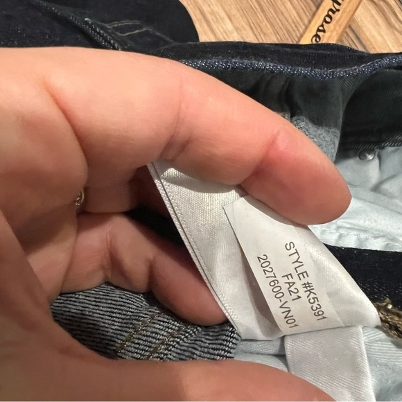 J. Crew 9" vintage slim-straight jean in Rinse wash - Picture 9 of 11